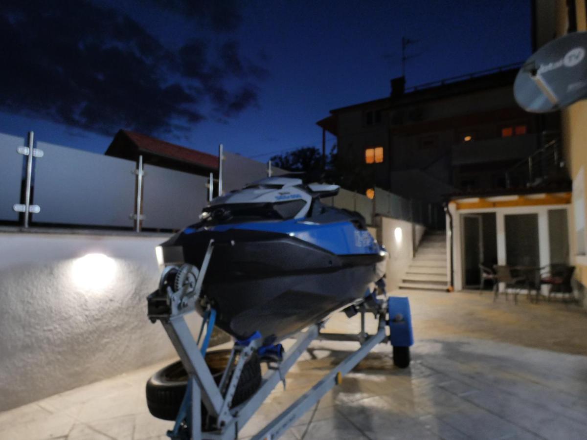 Apartment & Olive Oil Valuma Копер Экстерьер фото