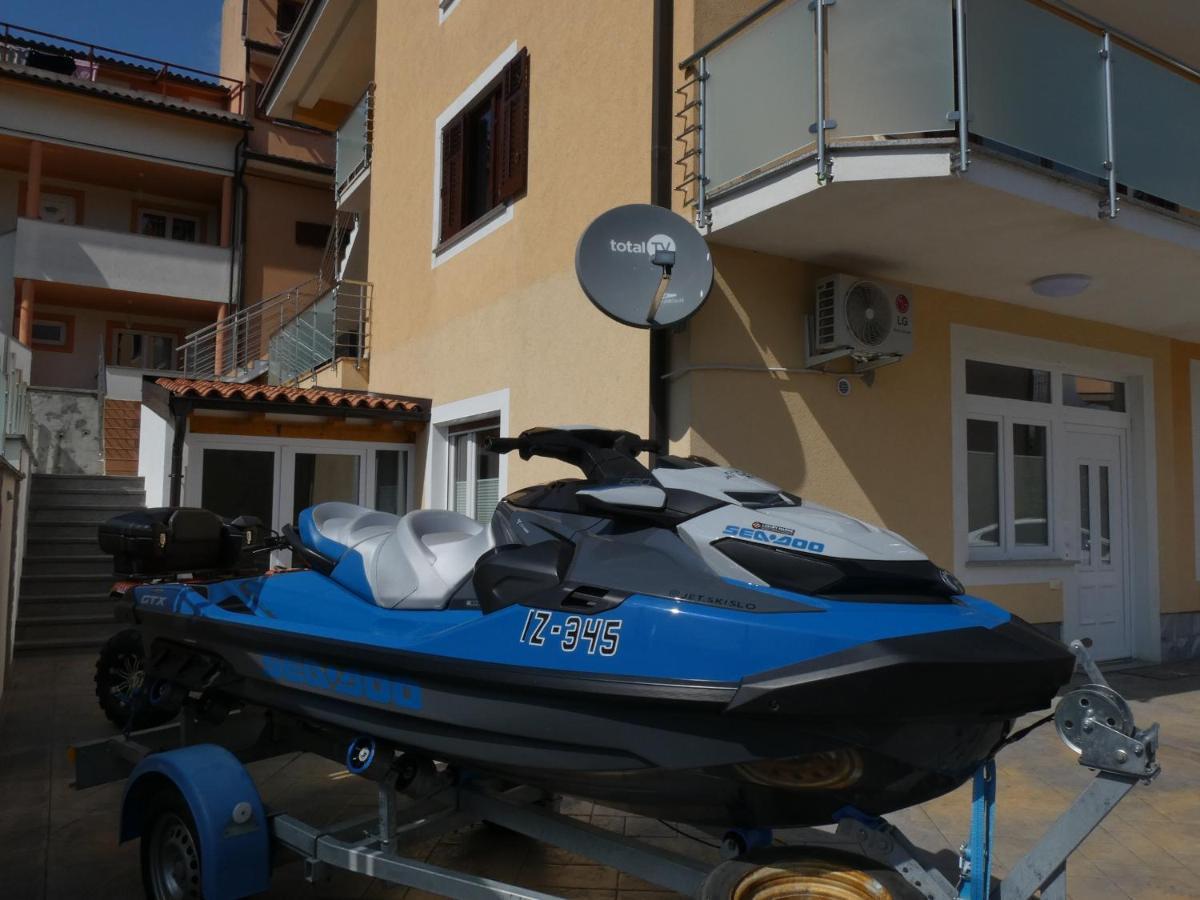 Apartment & Olive Oil Valuma Копер Экстерьер фото